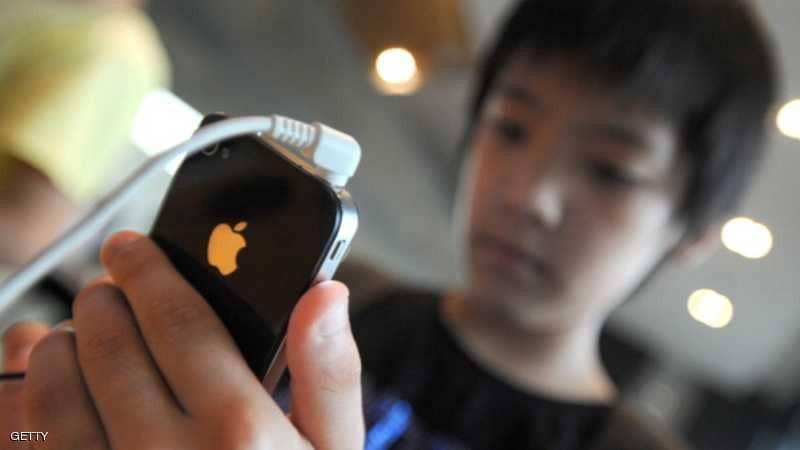 لأصحاب آيفون.. خبر "مزعج" من واتساب