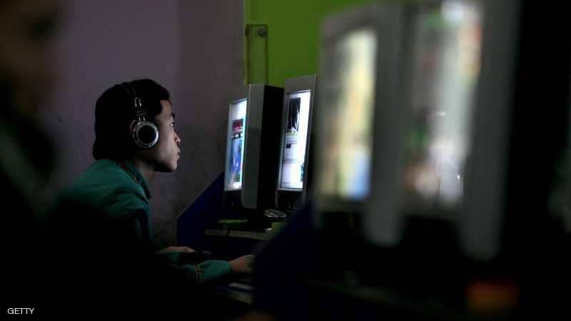  العالم يقضي "1.2 مليار سنة" أمام الإنترنت في العام 2019