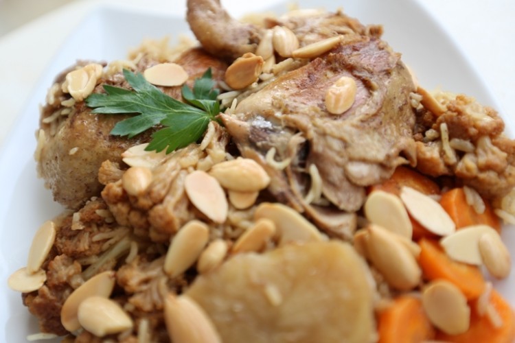 بالفيديو : مقلوبة الدجاج بالزهرة والبطاطس 