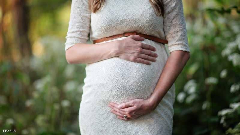 الموسيقى والحمل.. العلم يكشف الرابط وأثره على صحة الجنين
