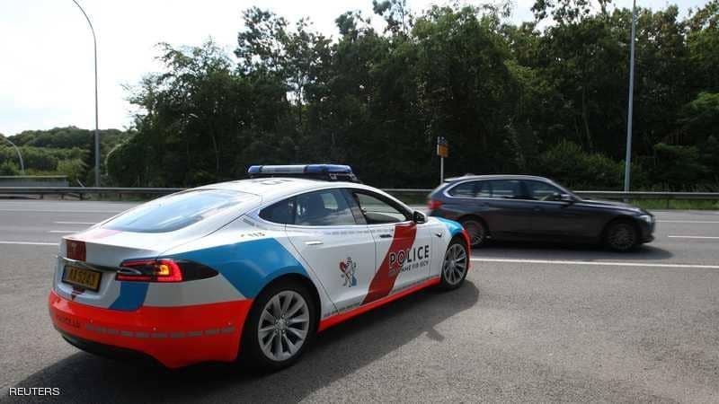 اختراع : سيارات "تسلا" لحماية البيئة ومكافحة الجريمة