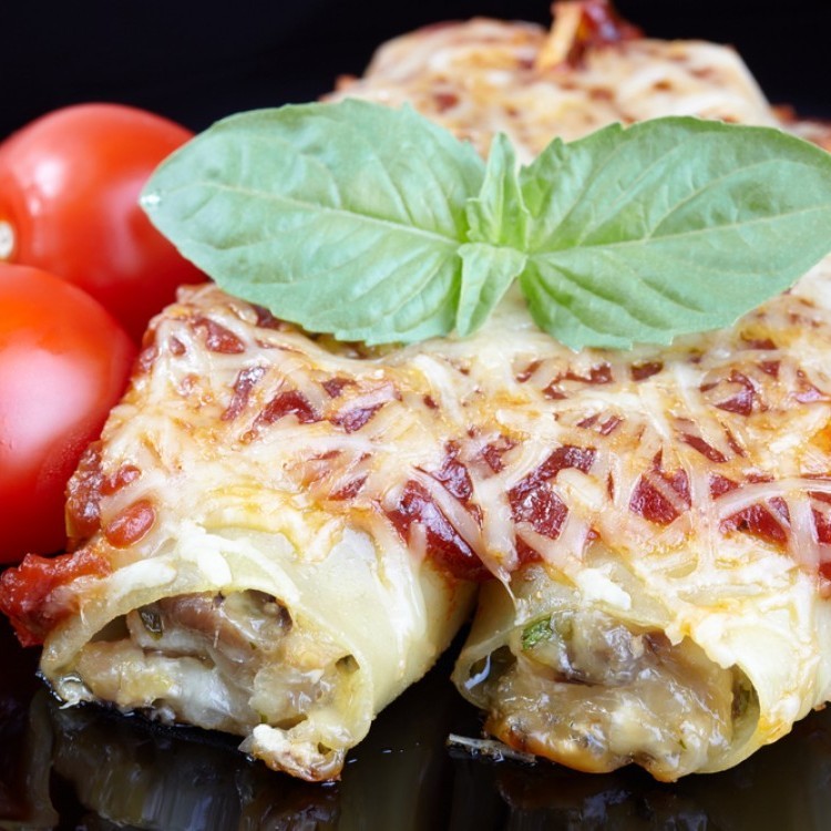 الكانيلوني بالدجاج