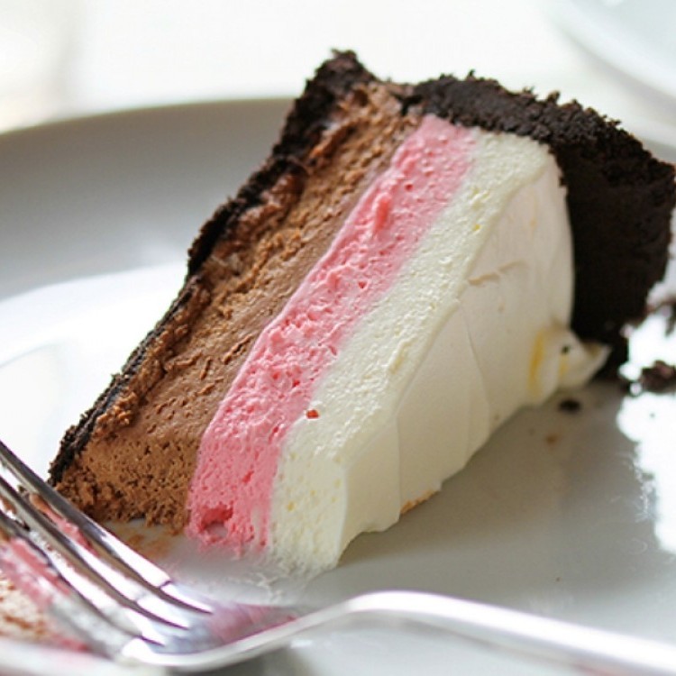 طريقة تحضير طبقات نابوليتان تشيز كيك اللذيذة