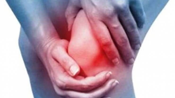 للقضاء على التهاب المفاصل.. تجنبوا هذه الوجبات!