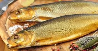 6 معلومات عن أعراض التسمم الممبارى بسبب الفسيخ والرنجة.. 