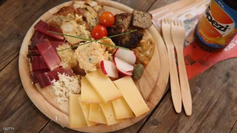 حقيقة مزعجة عن "تاريخ الصلاحية".. وعلامات أكثر أهمية