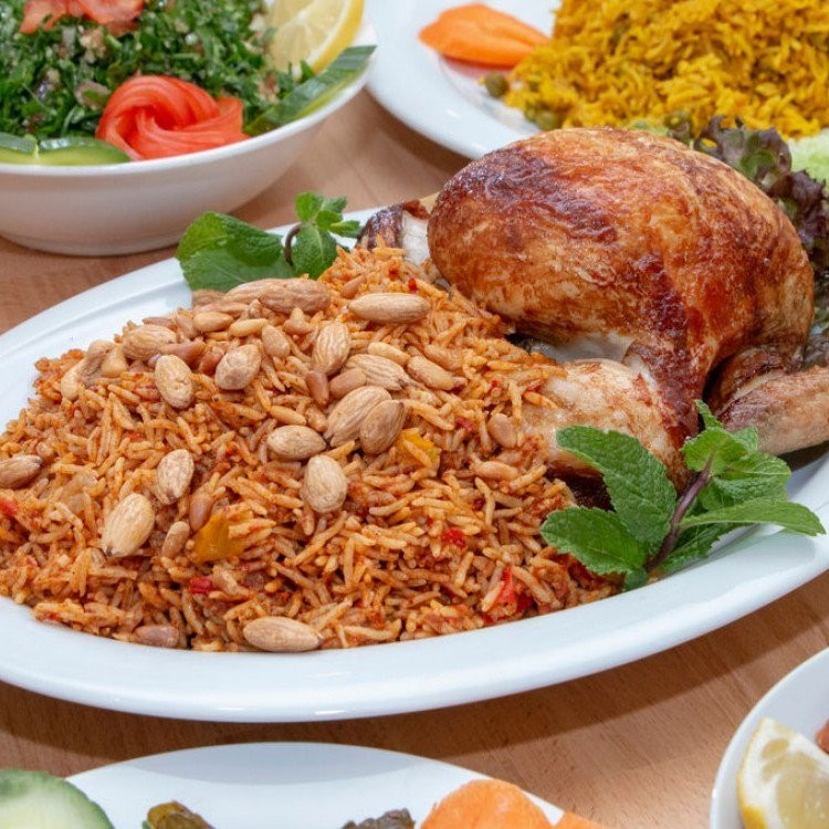 طريقة عمل "مجبوس دجاج" إماراتي