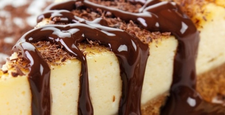 تشيز كيك الشوكولاتة مع زبدة الفول السوداني