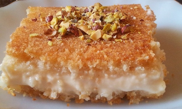  بالفيديو : بسبوسة بالجبن والقشطة