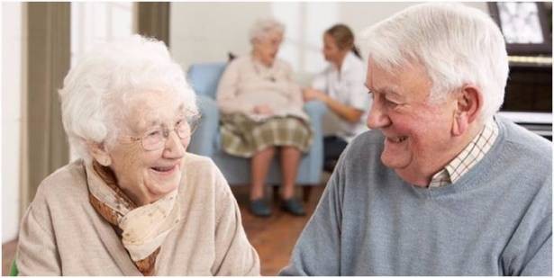 دراسات تؤكد: الزواج يحمي من الخرف