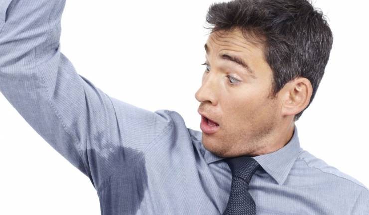 بـ 3 مكوّنات فقط ستتخلصون من التعرّق نهائياً...!