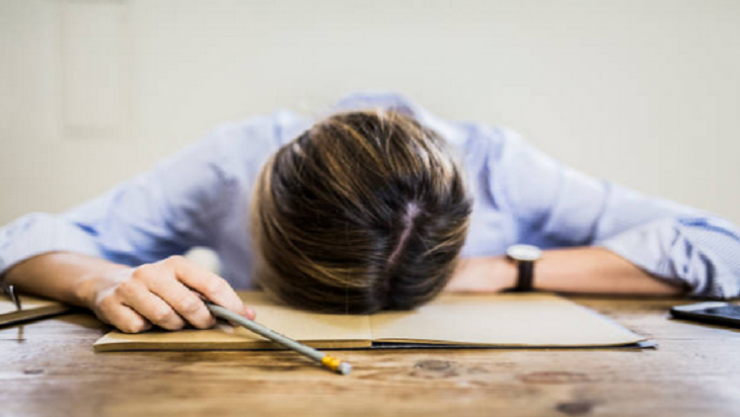 خطر يحدق بالنساء اللواتي يعانين من اضطرابات النوم!