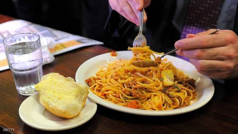 لمحبي المعكرونة والبطاطا.. دراسة تنسف خطورة الكربوهيدرات