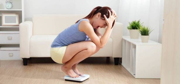 بالصورة: بعد موقف لا تُحسد عليه.. خسرت نصف وزنها!