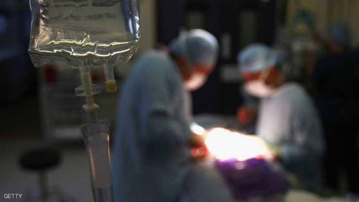 فرنسا.. إجراء أول عملية لزرع وجه مزدوج