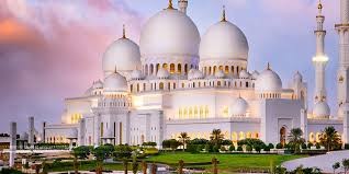 ليست من الفرائض..تعرف علي الصلاة الأقرب إلي الله