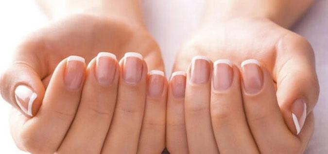 أظافرك وصحتك : 8 علامات خطيرة "لا تتجاهلها أبدا"